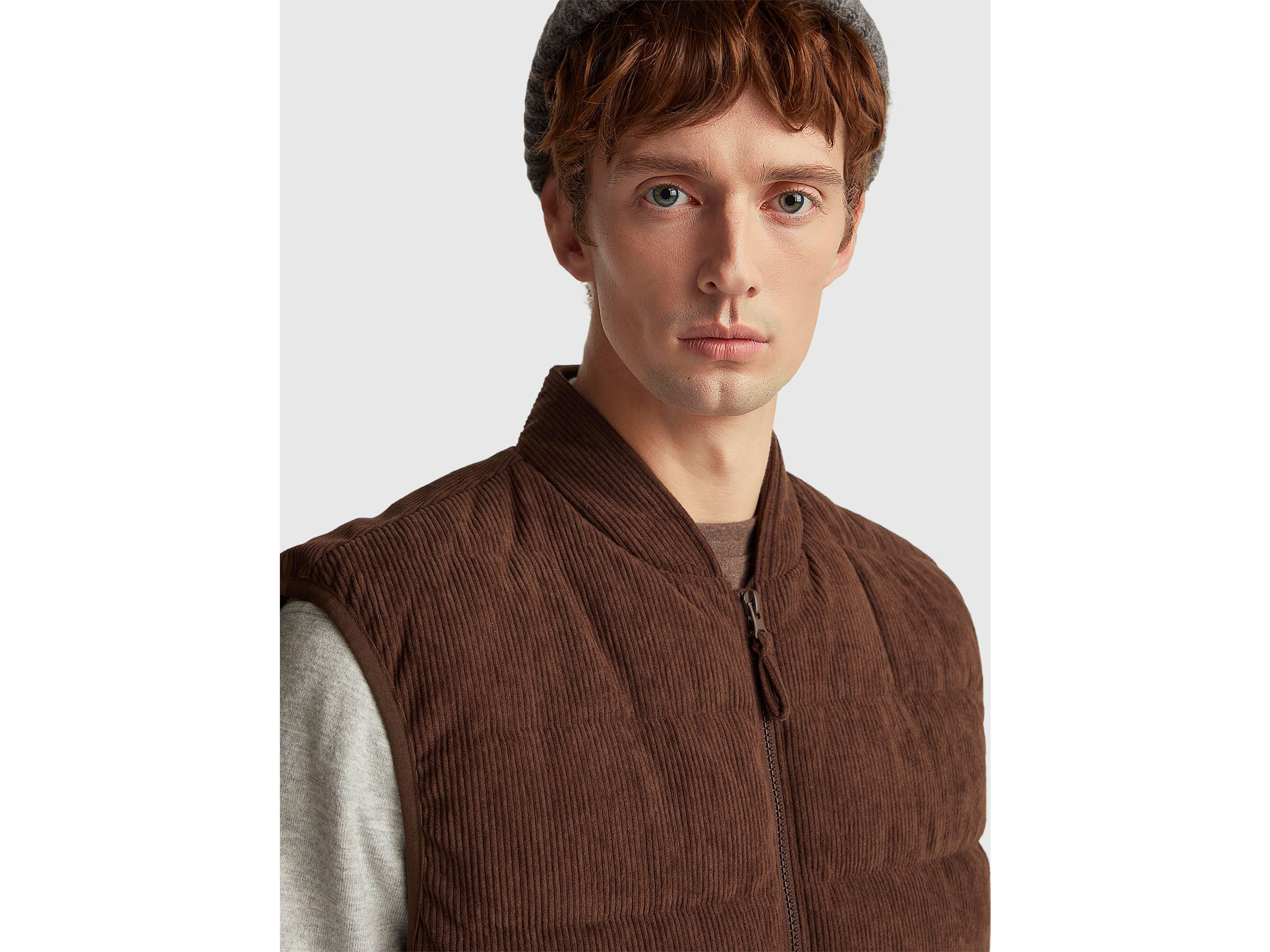 WAISTCOAT Men image number 4
